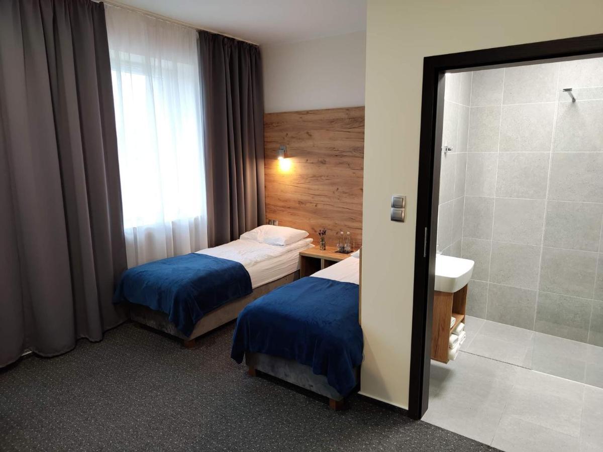 S7 Hotel Кельце Экстерьер фото
