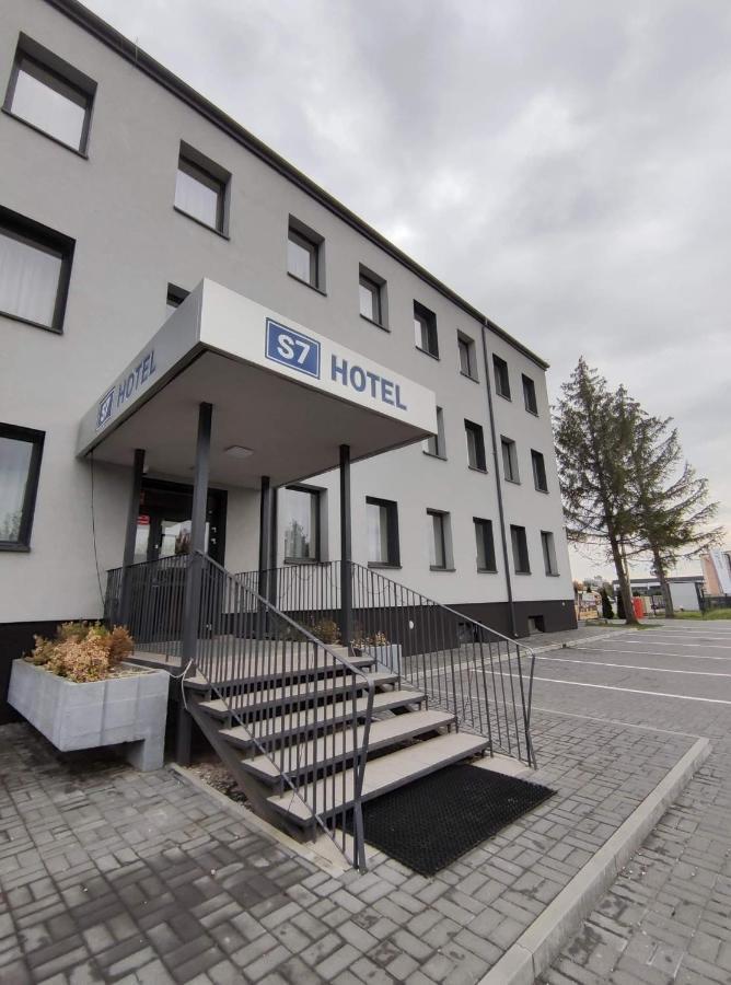 S7 Hotel Кельце Экстерьер фото